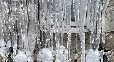 Ağrı'da dondurucu soğuklar başladı