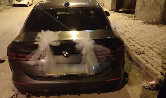 Ağrı'da Gelin Arabası Gibi Süslenen Araçta Bakın Ne Çıktı