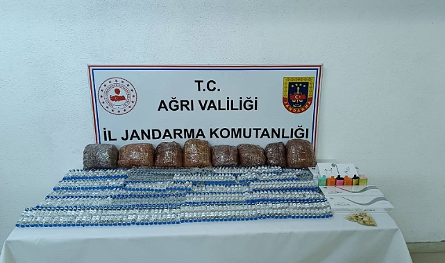 Ağrı’da İran uyruklu şahsın üzerinde çok sayıda kaçak malzeme ele geçirildi
