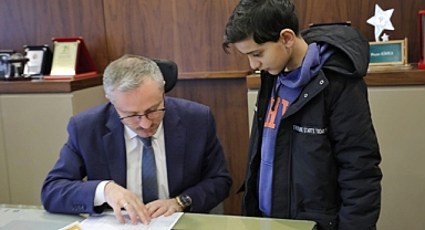 Ağrı'da Milli Eğitim Müdürü olmak isteyen öğrenciye sürpriz