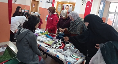 Ağrı'da öğrenciler 'Gazze'yi unutmadı