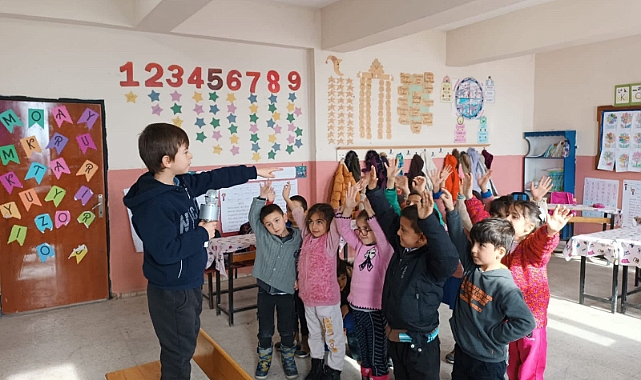 Ağrı'da öğrenciler hem eğlendi hem öğrendi