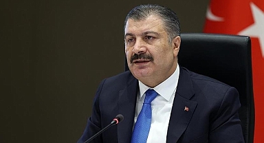 Bakan Koca hayat kurtaran "Heimlich manevrası" paylaşımı yaptı(Videolu Haber)