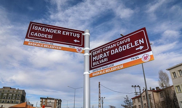 Başkale’deki sokak ve cadde tabelaları standart bir hale getirildi