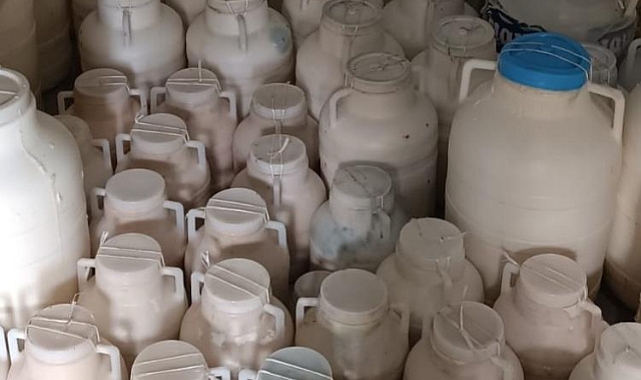 Bir buçuk ton küflenmiş ve tarihi geçmiş gıdaya el konuldu