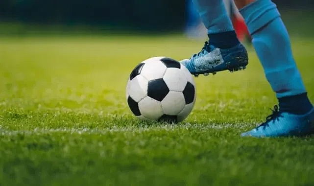 Bugünkü maçlar 1 Ocak 2023... Bu akşam hangi maçlar var, hangi kanalda?
