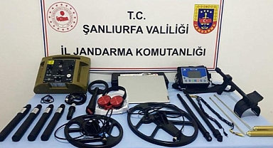 Dedektörle kırsal alanda arama yapan 6 şüpheli yakalandı