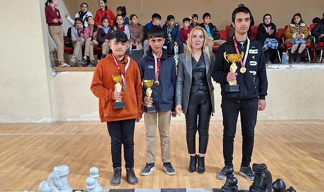 Doğubayazıt Satranç İlçe Birinciliği müsabakaları oynandı