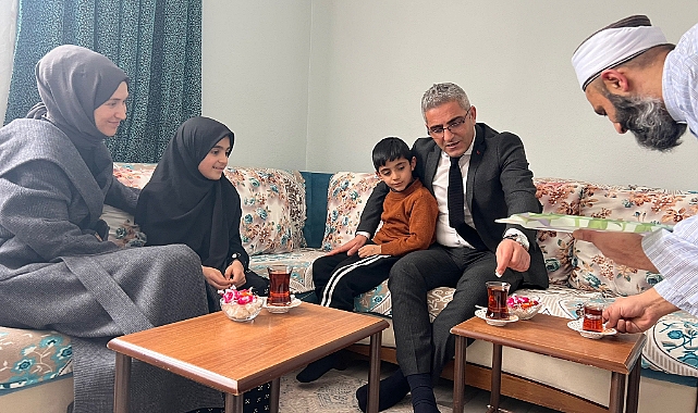 Doğubayazıt'ta "Okulum Beni Bekler" projesi kapsamında çalınmadık kapı kalmıyor