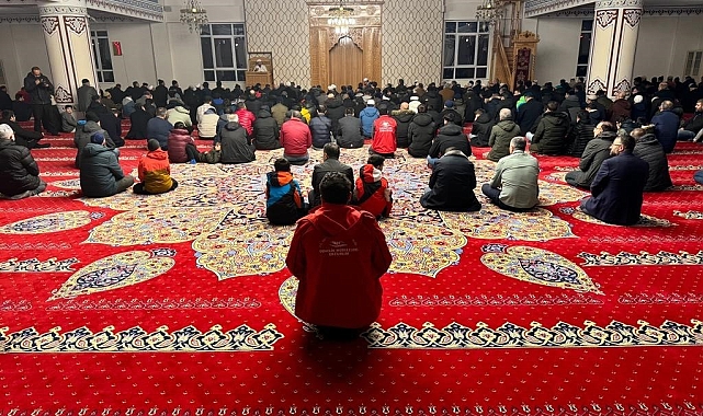 Dualar şehitlerimiz için yapıldı