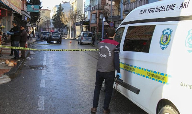 Dükkan sahibi ve kiracı kavgaya tutuştu: 6 kişi yaralandı