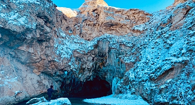 Dünyada benzeri olmayan Diyadin 'Kudret Köprüsü' manzarasıyla büyülüyor