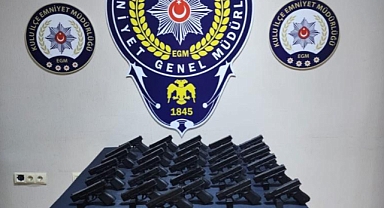 Durdurulun şüpheli araç mühimmat deposunu aratmadı