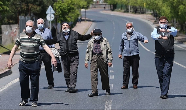 Emeklilere müjde gibi müjde! O hizmetler artık ücretsiz olacak: Emekliler 5 kuruş ödemeden faydalanabilecek