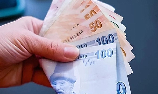 Emeklilere SON DAKİKA müjdesi! 400 TL et ve 500 lira Doğalgaz desteği AZ ÖNCE kartlara yattı