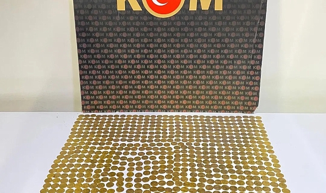 Erzincan'da Doğu Roma İmparatorluğu'na ait 866 adet altın sikke ele geçirildi