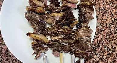 Erzurum'un vazgeçilmez lezzeti Cağ Kebabı