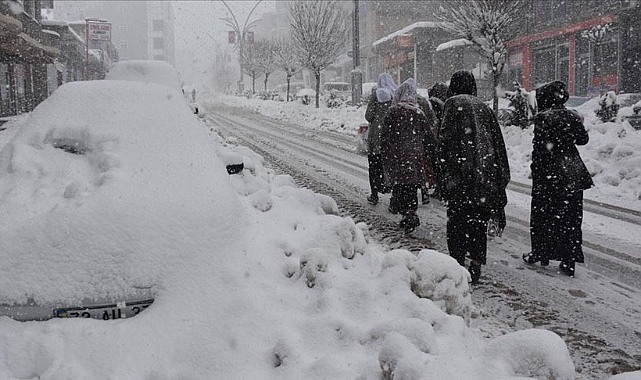 Kar tatili kararı geldi mi, bugün okul var mı? 12 Ocak Cuma Bingöl, Şırnak, Hakkari, Erzurum'da okullar tatil edildi mi, ders var mı? İşte kar tatili olan il ve ilçeler!