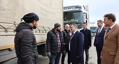 Kars Valisi Turan, Dilucu Gümrük Kapısı’nda incelemelerde bulundu