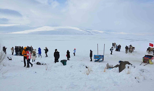 Kars yerli ve yabancı turistlerin uğrak yeri oldu
