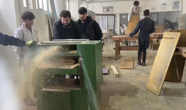 Mesleki ve Teknik Anadolu Liseleri Atölyeler gibi çalışıyor