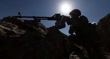 MSB duyurdu: Taciz ateşi açan 14 PKK/YPG'li terörist etkisiz hale getirildi (Videolu Haber)