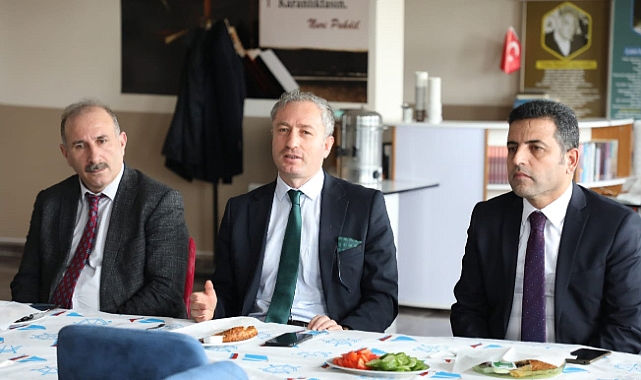 Müdür Kökrek'ten okul ziyaretleri