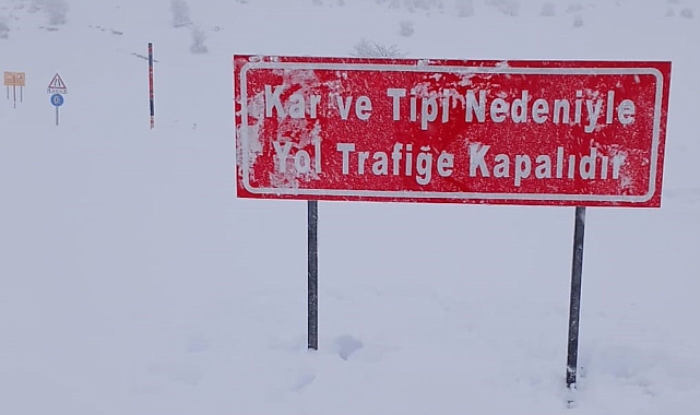 Muş-Kulp karayolu kar ve tipi nedeniyle ulaşıma kapatıldı