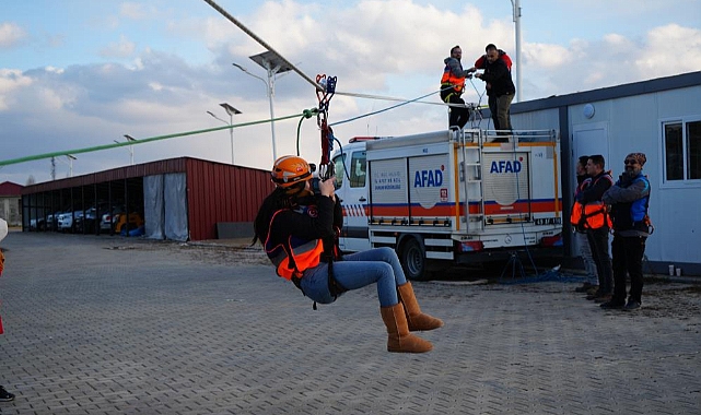 Muş'ta AFAD gönüllülerine saha eğitimi verildi