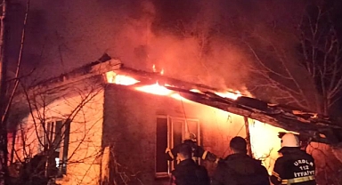 Müstakil evde çıkan yangında 1 kişi hayatını kaybetti