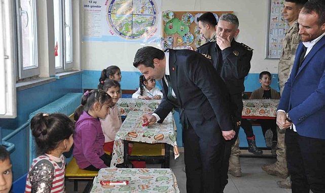 Muş'un Bulanık ilçesinde 20 bin öğrenci karne aldı