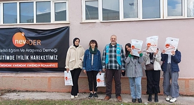 NEVADER  Van ve Hakkari’de ihtiyaç sahibi öğrencilere kaynak kitabı desteğinde bulunuyor