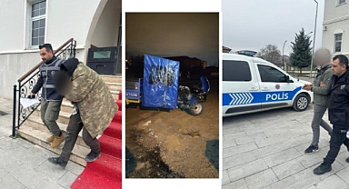 Otizmli gencin kimlik bilgileriyle hırsızlık yaptılar suçüstü yakalandılar