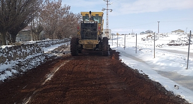 Patnos Belediyesi yol düzenleme çalışmalarını ivedilikle sürdürüyor