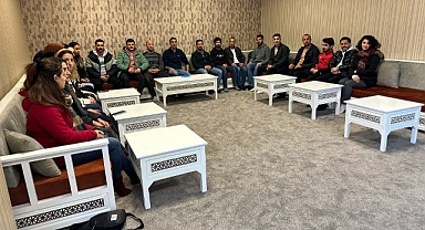 Patnos Gençlik Merkezi'nde kursların değerlendirme toplantısı yapıldı