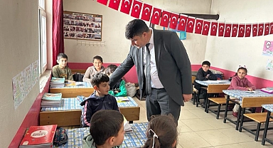 Patnos İlçe Milli Eğitim Müdürü Vural köy okullarına ziyaretlerini sürdürüyor