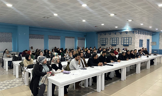 Patnos İlçe Milli Eğitim Müdürü Vural okul müdürleriyle dönem sonu değerlendirme toplantısı yaptı
