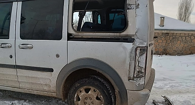 Patnos'ta kırmızı ışık ihlali kazaya neden oldu!