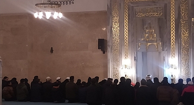 Patnos'ta "Sabah Namazı  Buluşma" etkinliği kapsamında Regaip Kandili programı gerçekleştirldi