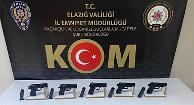 Silah ticareti operasyonu 5 adet ruhsatsız tabanca ele geçirildi