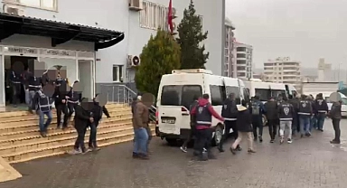 Silah ticareti operasyonunda 8 tutuklama