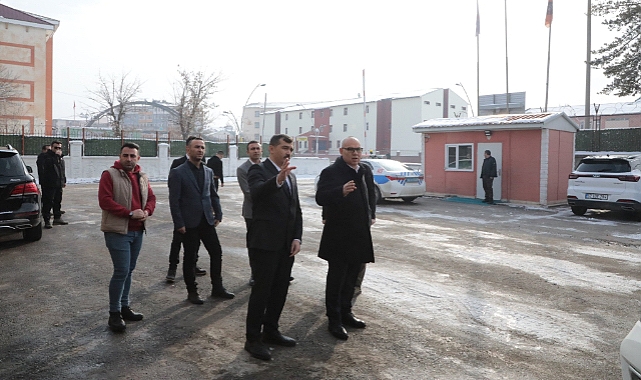 Vali Mustafa Koç’tan Karayolları 123. Şube Müdürü Aksak’a ziyaret