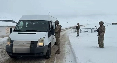 Van'da değişik suçlardan 8 kişi daha tutuklandı