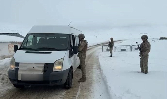 Van'da değişik suçlardan 8 kişi daha tutuklandı