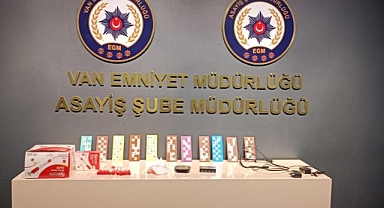 Van’da değişik suçlardan aranması bulunan 32 kişi tutuklandı