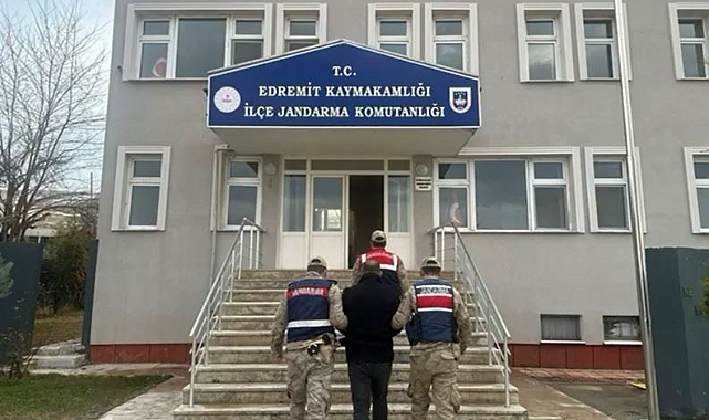 Van’da değişik suçlardan gözaltına alınan 56 kişiden 14'ü tutuklandı