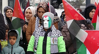 Van’da Gazze için ‘acil ve süresiz ateşkes’ çağrısı