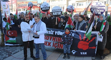 Van’daki hekimlerden sessiz protesto