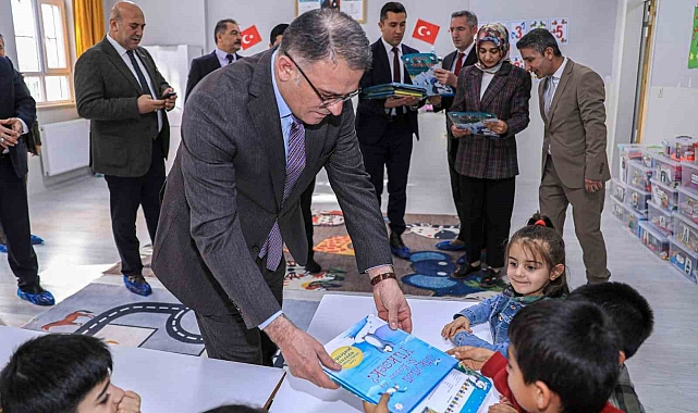 Van'da 312 bin öğrenci karne aldı