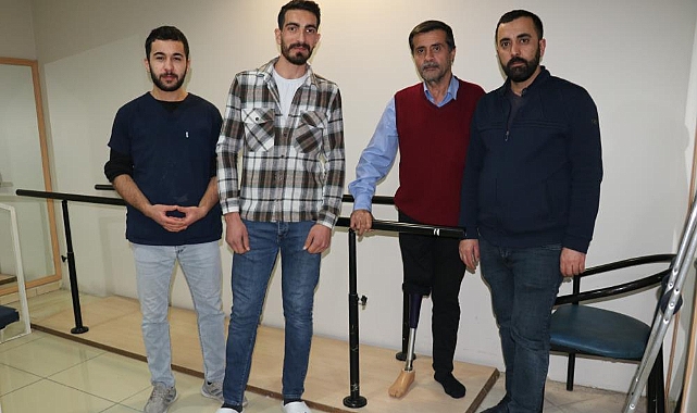 Vanlı Amcan’dan bacağı kesilen vatandaşa protez bacak